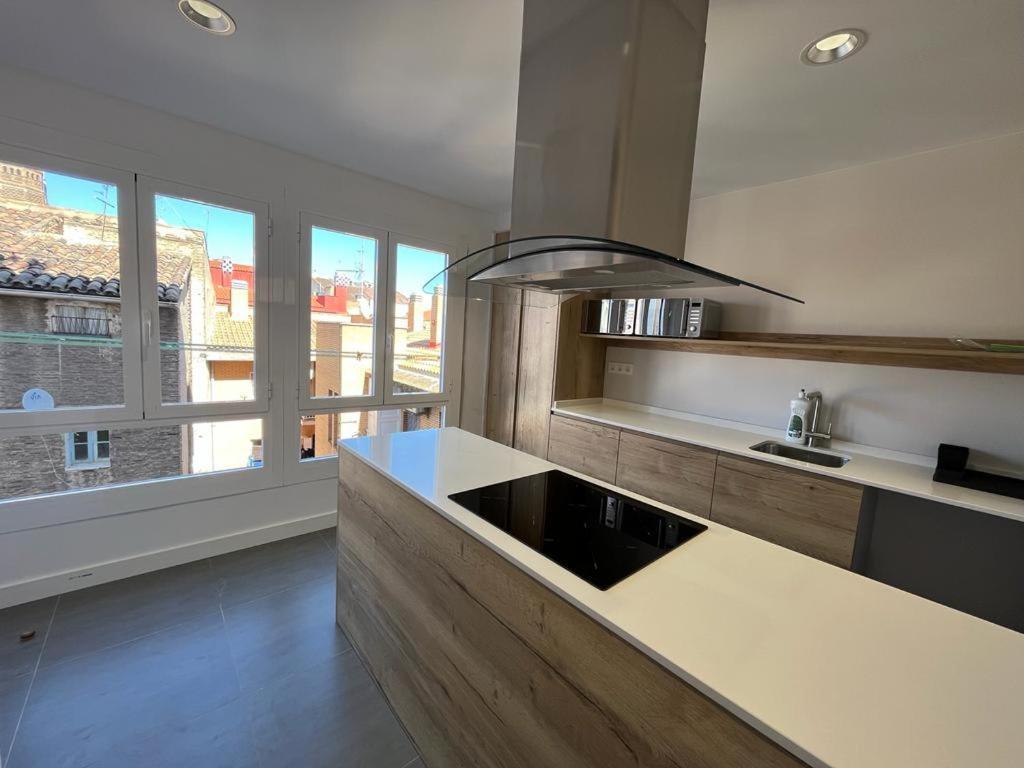 Vtz El Balcon De Conde De Aranda III Lägenhet Zaragoza Exteriör bild